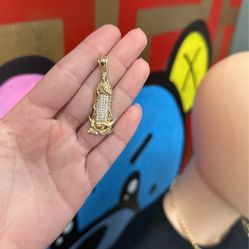 14kt Guadalupe Charm 