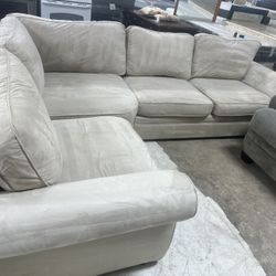 SECTIONAL SOFA FREE DELIVERY 🚚 