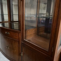 Thomasville China Cabinet