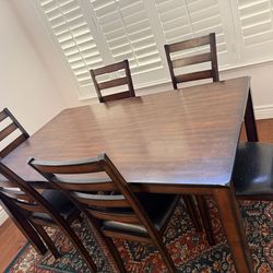 Dining table with 6 chairs