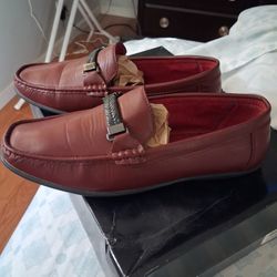 MEN'S SIZE: (12)       **MACYS BRAND: ASTON MARC** (•CLEAN •USED OCCASIONALLY •8/10 CONDITION)  $35 
