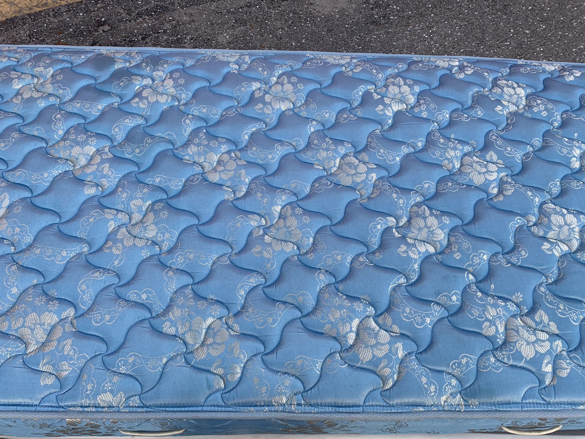 Twin Size Mattress & Box