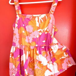 Cute Summer top With Opening In Back XXL