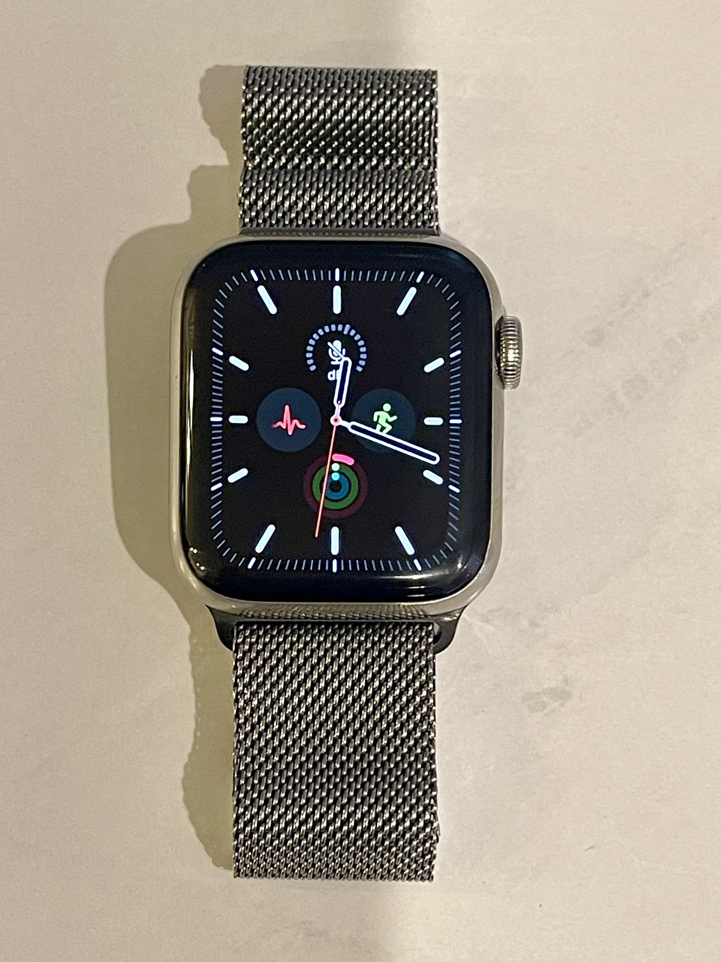 Apple Watch Series 6 ( 40mm, GPS + LTE/Cellular , Stainless Steel)-Gently Used