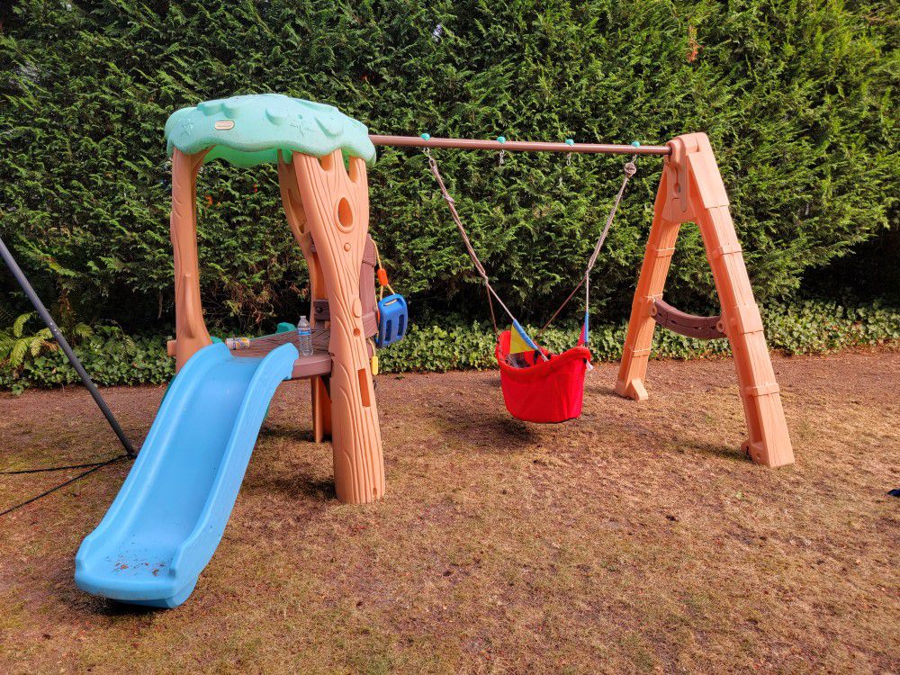 Jungle Themed swing set climber Fort And Slide Plus HearthSong Pirate ship Swing will trade for windows laptop