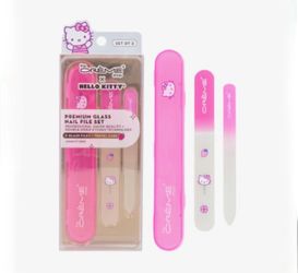 The Creme Shop x Hello Kitty Nail File Set