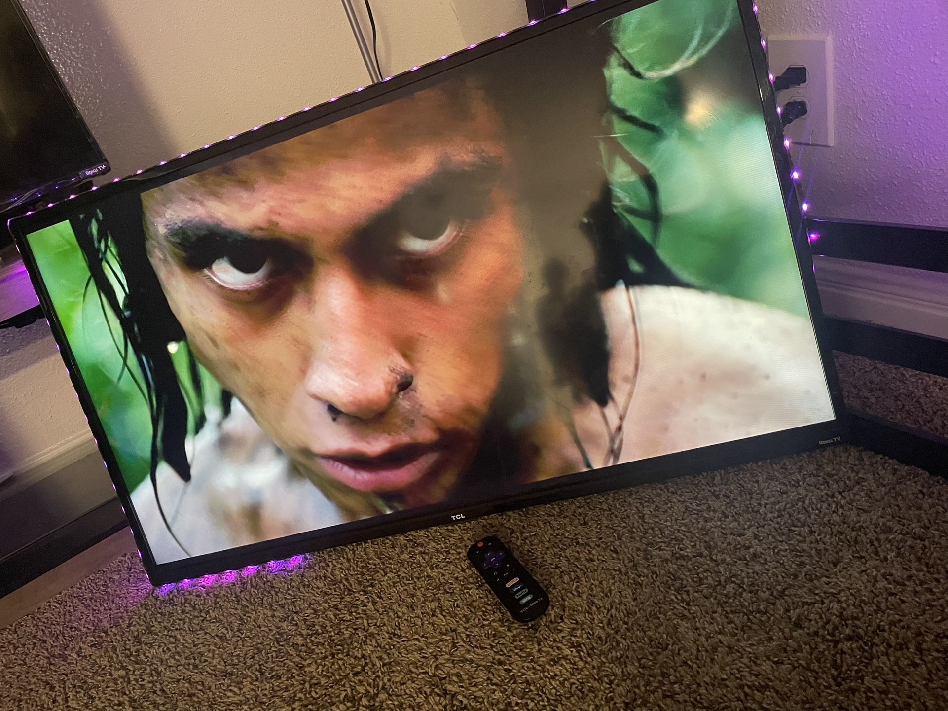 Need Gone ASAP !! Roku Tv 40 Inch