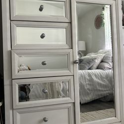White dresser 