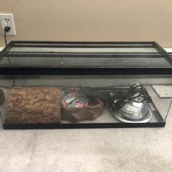 Reptile/Fish tank