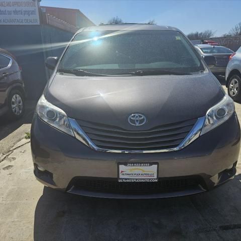 2014 Toyota Sienna