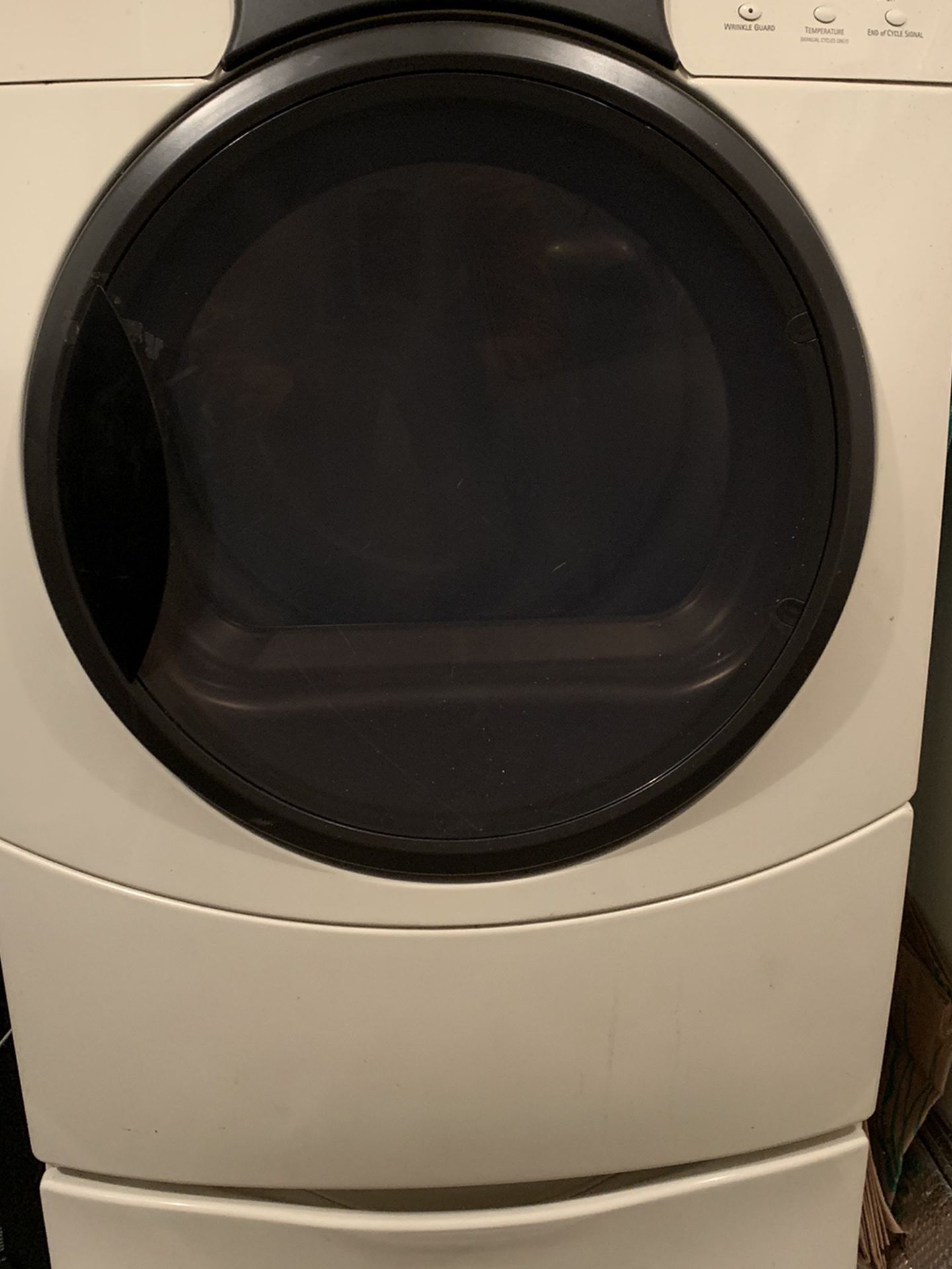 Kenmore Elite HE3 Dryer, White, With Storage Attachment