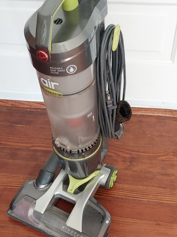 Hoover Windtunnel 3 Upright Bagless Vacuum Cleaner Assembly With Hose Assembly Wand Assembly And Attachment With Excellent Vacuum Suction Power. 