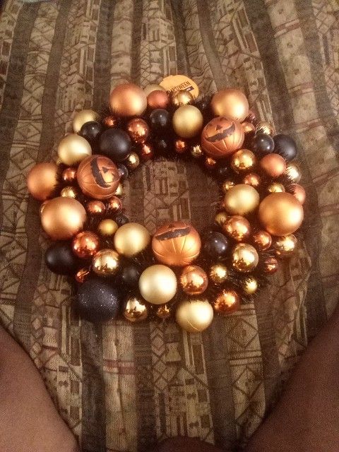 Halloween Wreath $12 Firm P/U 48 TH ST Roosevelt Phx 