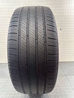 One used tire 235/40/19 Michelin #1216