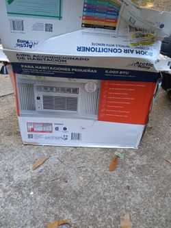 Arctic King 6000 BTU Window Air Conditioner