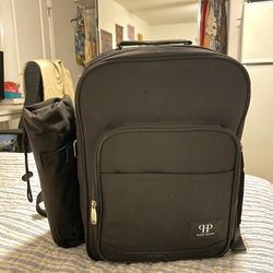 BRAND NEW Plush Picnic Backpack Set