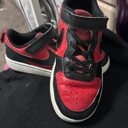 Nike Court Borough Lows 