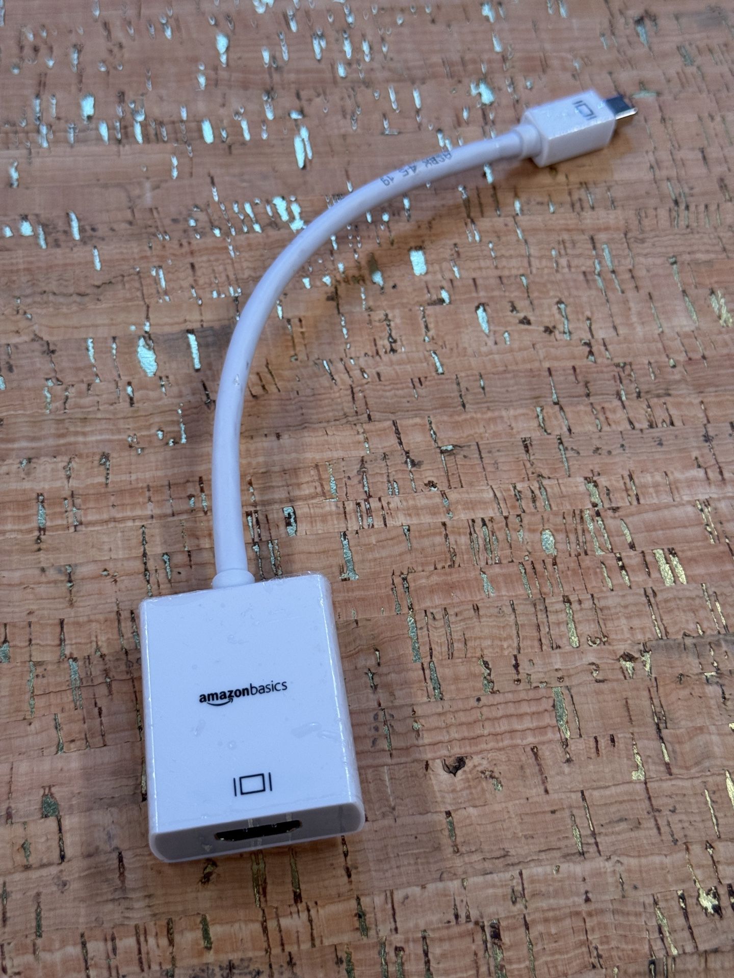 Mini DisplayPort to HDMI Adapter 4K, Thunderbolt 2 to HDMI Adapter.