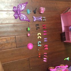 Barbie Accesories Including Purses A Pair Of Wings Shoes 2 Shopkins A Bracelet And Dog Bed