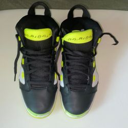 2019 Air Jordan “Black Volt”