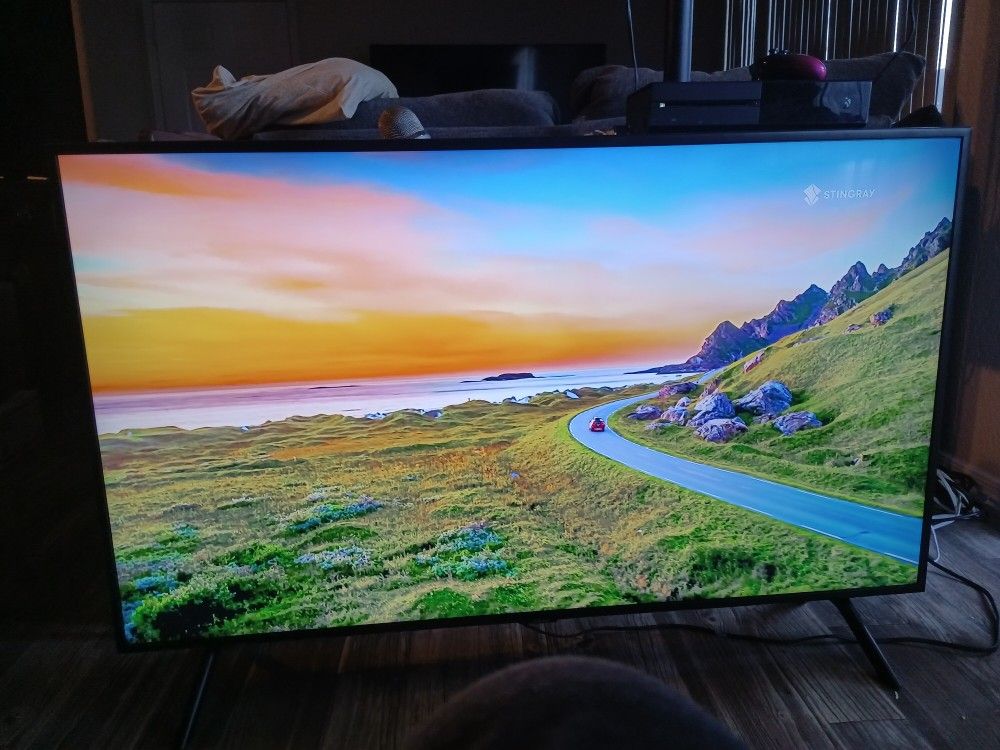 Samsung UN50NU710D 50" Smart TV W/Vizio Sound Bar