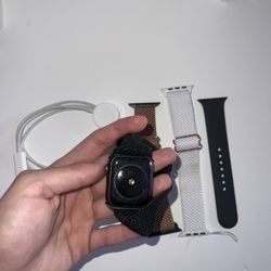 Apple Watch SE- Black