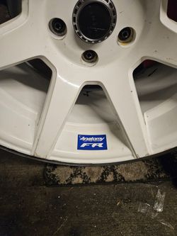 7 twenty 5x120 white rims.