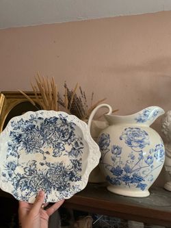 Stoneware dish and pitcher
