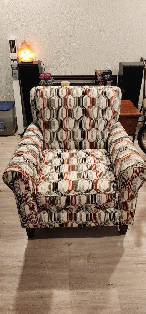 Big Comfy Chair $200 OBO TRADES WELCOME 