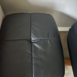 Black Leather Chair With Ottoman