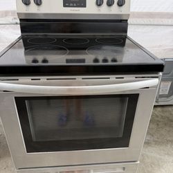 Frigidaire Stove 