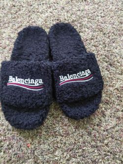 Balenciaga Fur Slides Size EU44