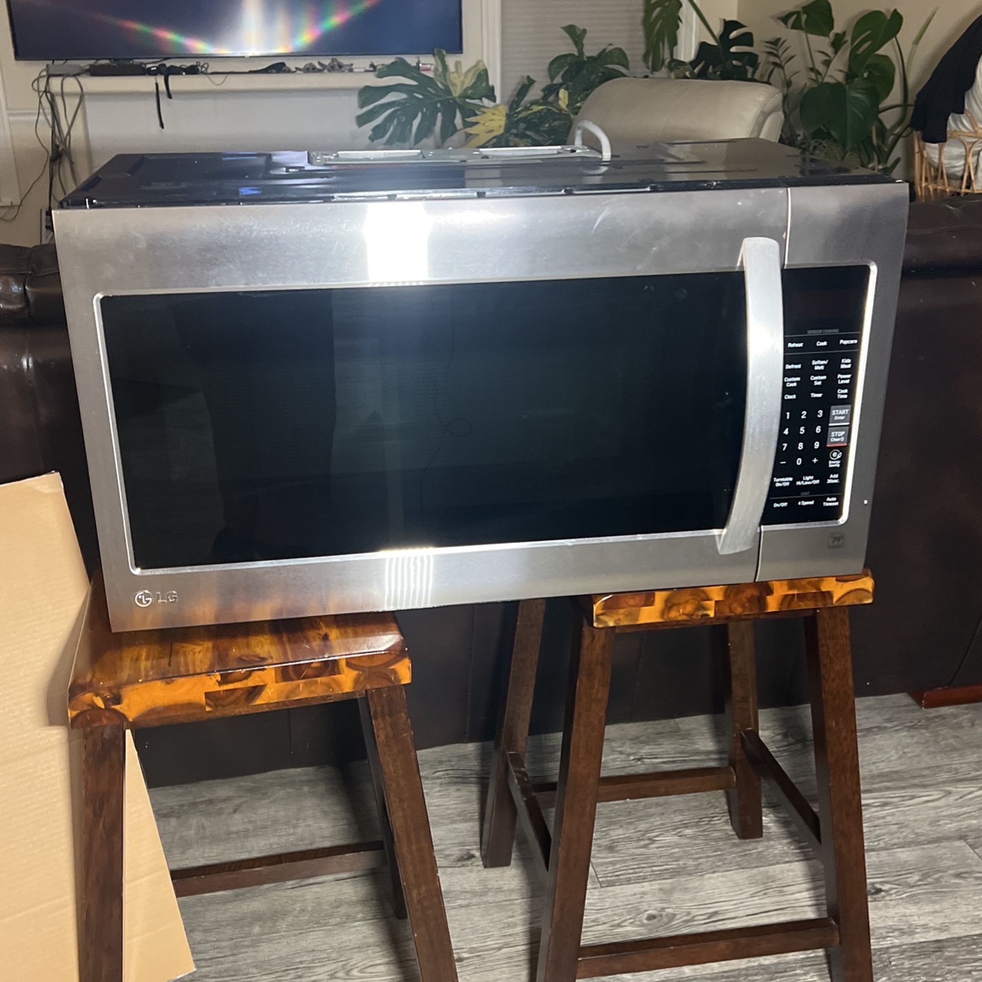 LG Over the Range Microwave