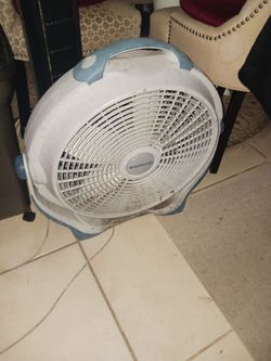 GOT 2 FLOOR FANS RUN WELL 18 EACH FIRM LOOK MY POST TONS ITEMS