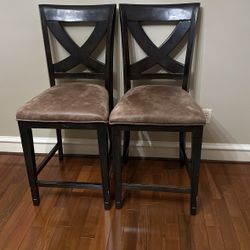 Counter Height Wood Stools 