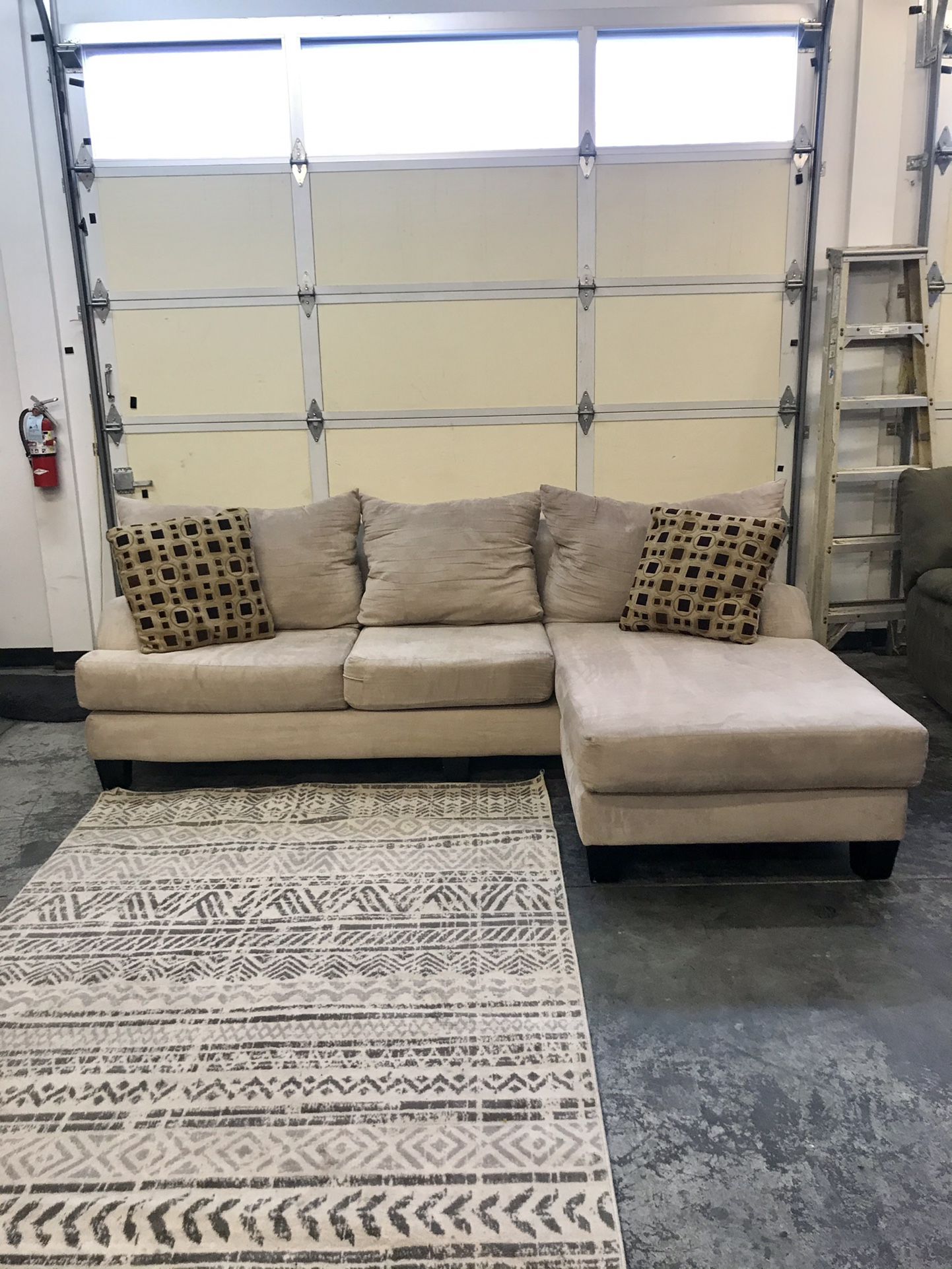 (We Deliver) Microfiber L Shaped Sofa W Reversible Chaise