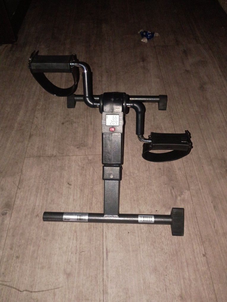 versatile Vaunn Medical Folding Pedal Exerciser!