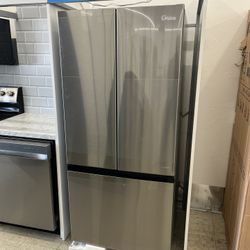 New 30” Midea French Door Refrigerator- 2 Year Warranty- Financing Available 