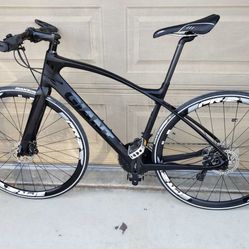 2017 Giant Road Bike Medium