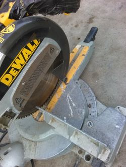 DeWalt miter table saw