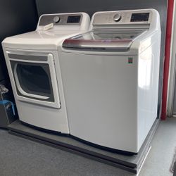 New Scratch And Dent LG Washer And Dryer Set. 1 Year Warranty 