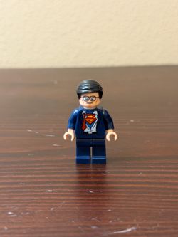LEGO DC Super Heroes Clark Kent Superman Minifigure SH0083