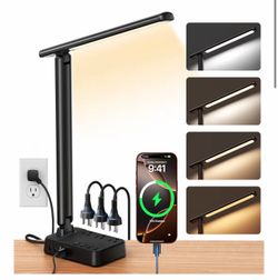 New led lamp with outlets