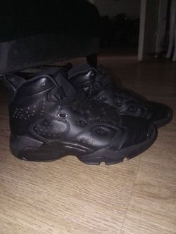 Jordans size 6Y