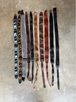 10 Guitar Straps – Fender, Nylon and Leather, DiMarzio Guitar Strap Bundle