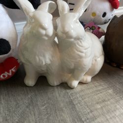 Rabbit Sculpture 