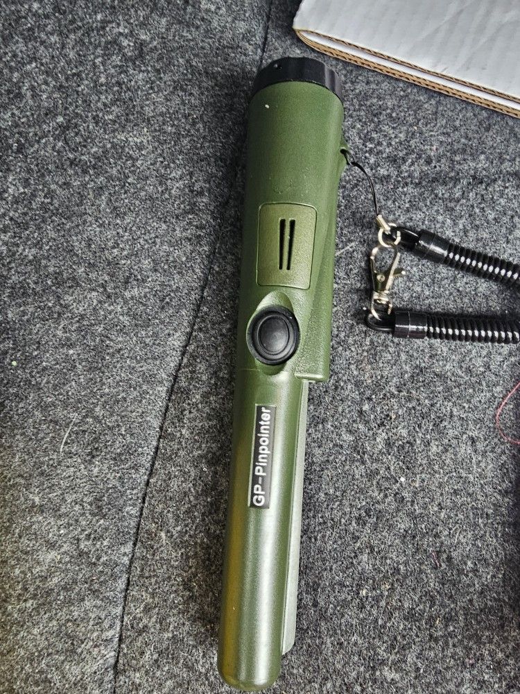 pinpointer metal detecter