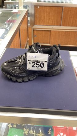 Balenciaga size 7