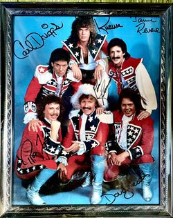 Paul Revere & The Raiders Photo