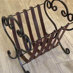 Magazine Rack